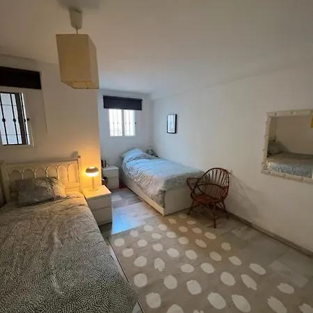 Pet Ok - 10min To The - Pool - 7 Guests Holiday home