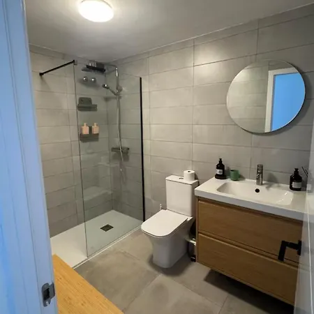 Pet Ok - 10min To The - Pool - 7 Guests Holiday home *